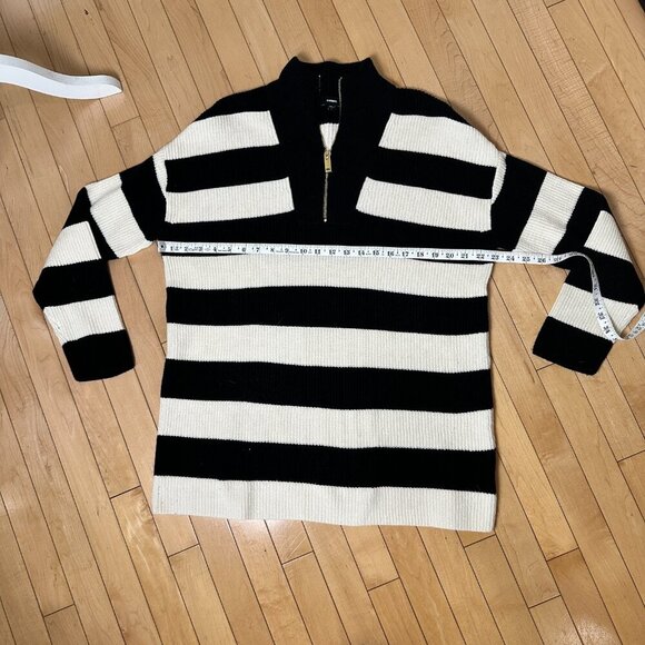 EXPRESS Black & White Striped Quarter Zip Sweater Long Line Size Medium - Picture 6 of 10